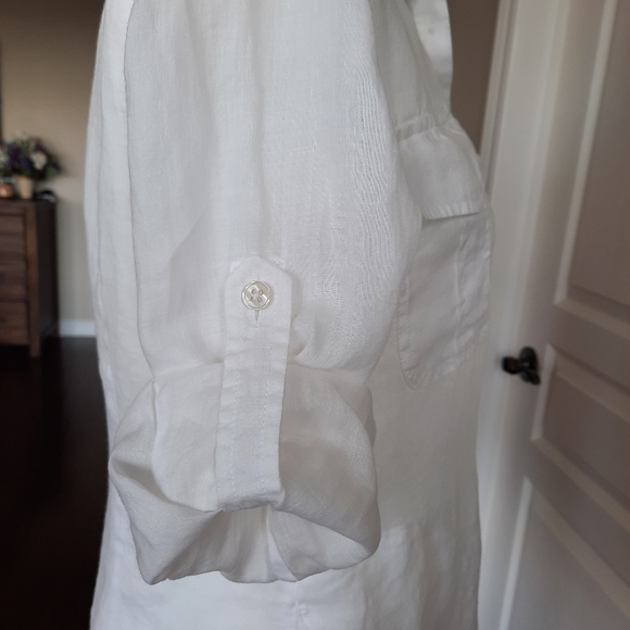 Hudson Room White Button Down Shirt 4 Pockets Adjustable Sleeves Size Small - Picture 4 of 5